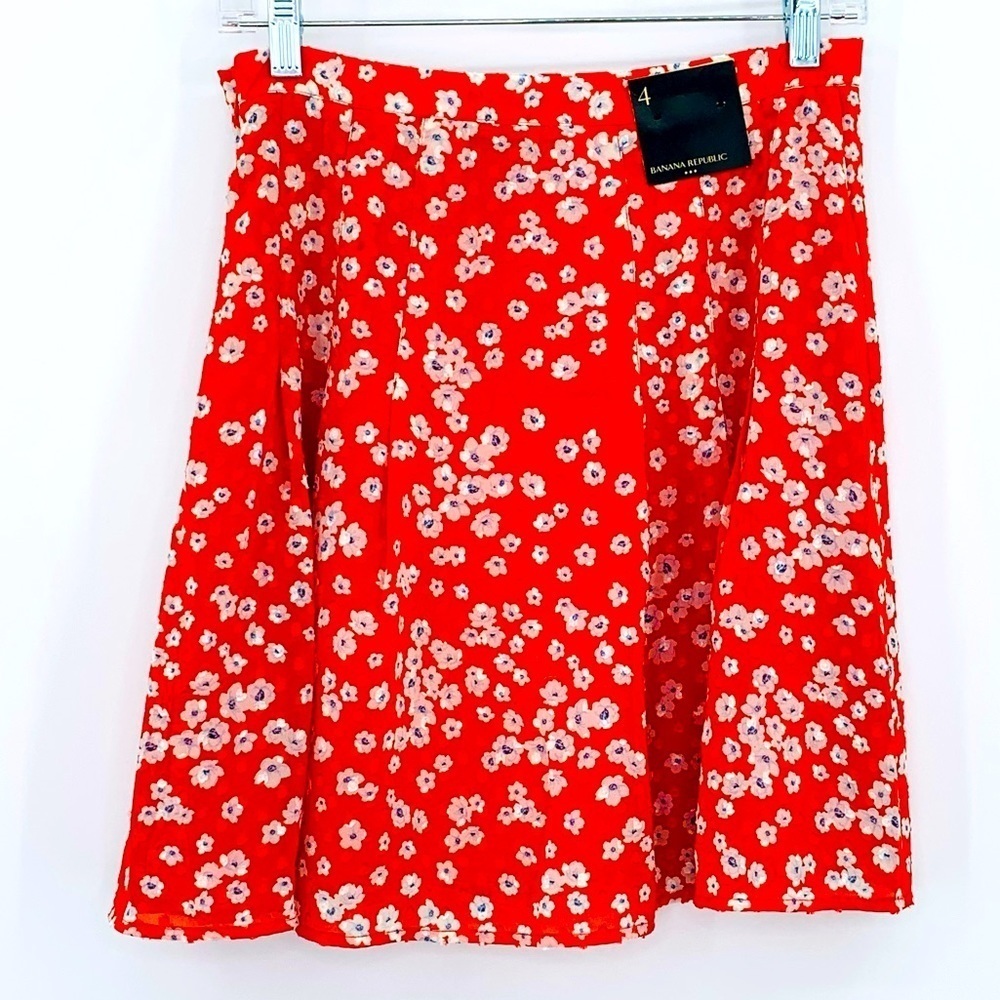 Banana Republic Ditzy Floral Textured Swing Skirt